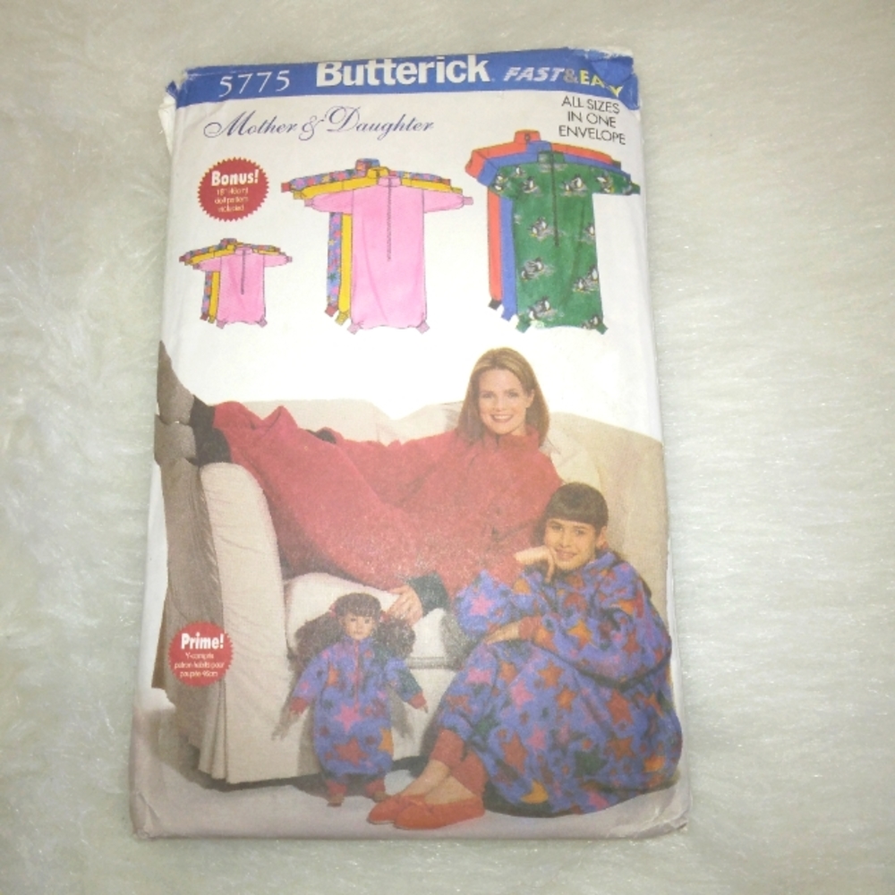 BUTTERICK 5775 Lounge Sack Misses Child & American Girl Doll sized Lounge Sack